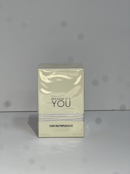 عطر You الذهبي