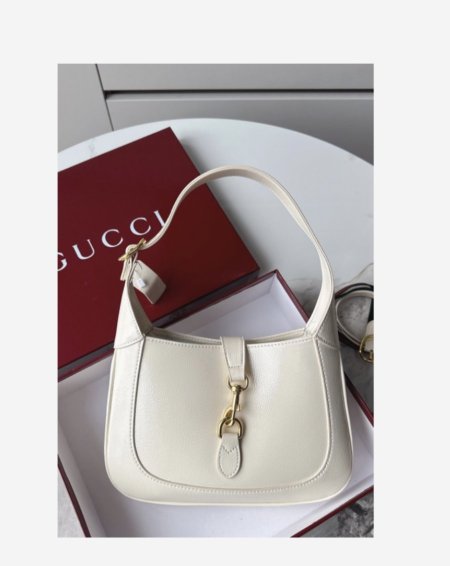 شنته GUCCI